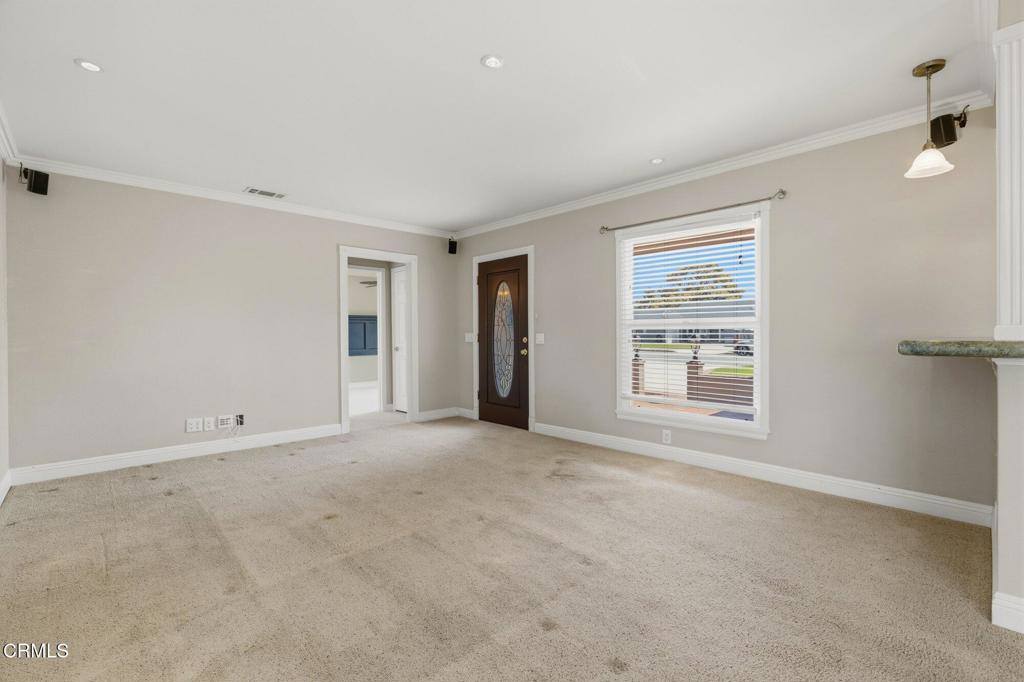511 Eva Street, Ventura, CA 93003