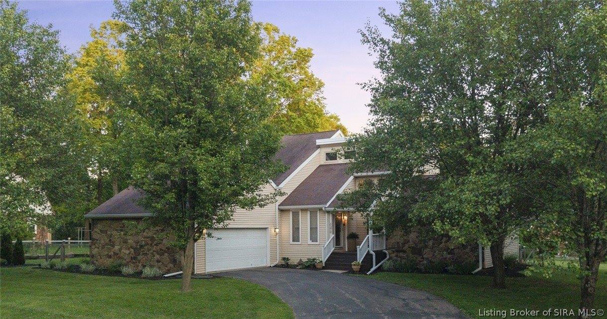 379 Brentwood Drive, Madison, IN 47250