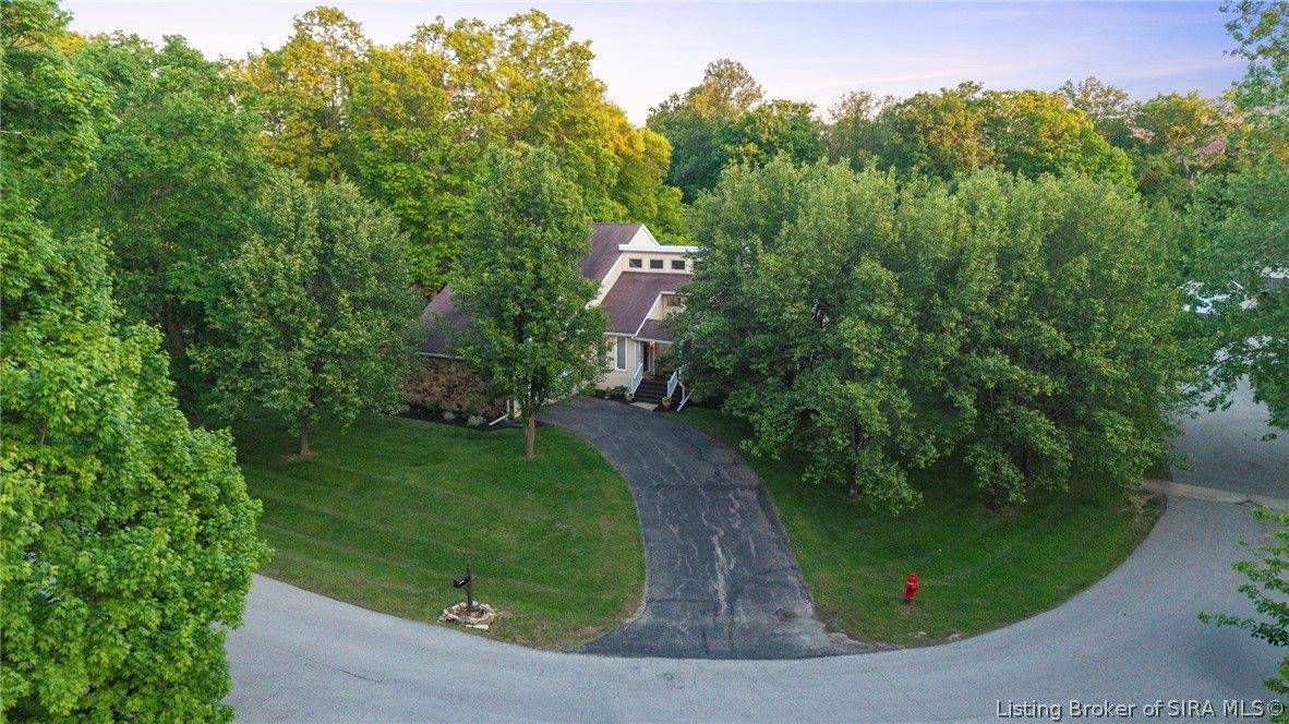 379 Brentwood Drive, Madison, IN 47250