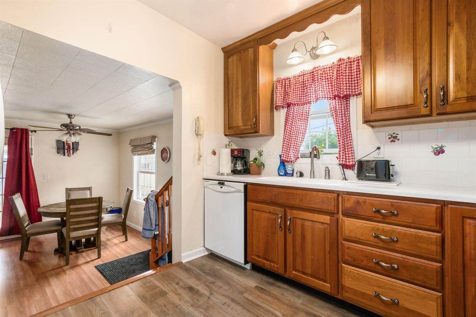 495 East Beechwold Boulevard, Columbus, OH 43214