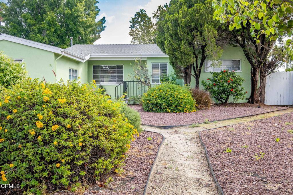 6040 Laurelgrove Avenue, North Hollywood, CA 91606