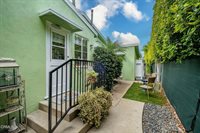 6040 Laurelgrove Avenue, North Hollywood, CA 91606