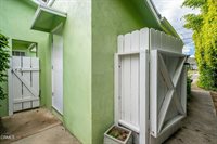 6040 Laurelgrove Avenue, North Hollywood, CA 91606