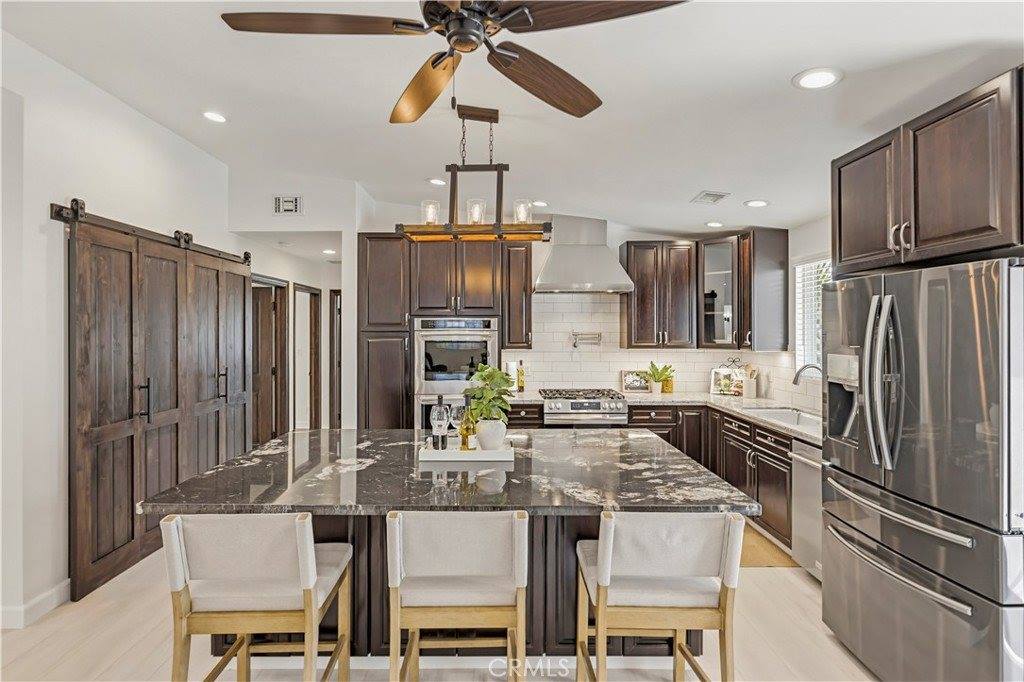 7701 Rhea Avenue, Reseda, CA 91335