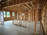 1046 Calaveras, College Station, TX 77845