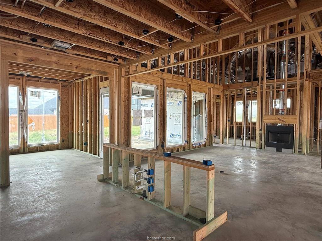 1000 Calaveras Court, College Station, TX 77845