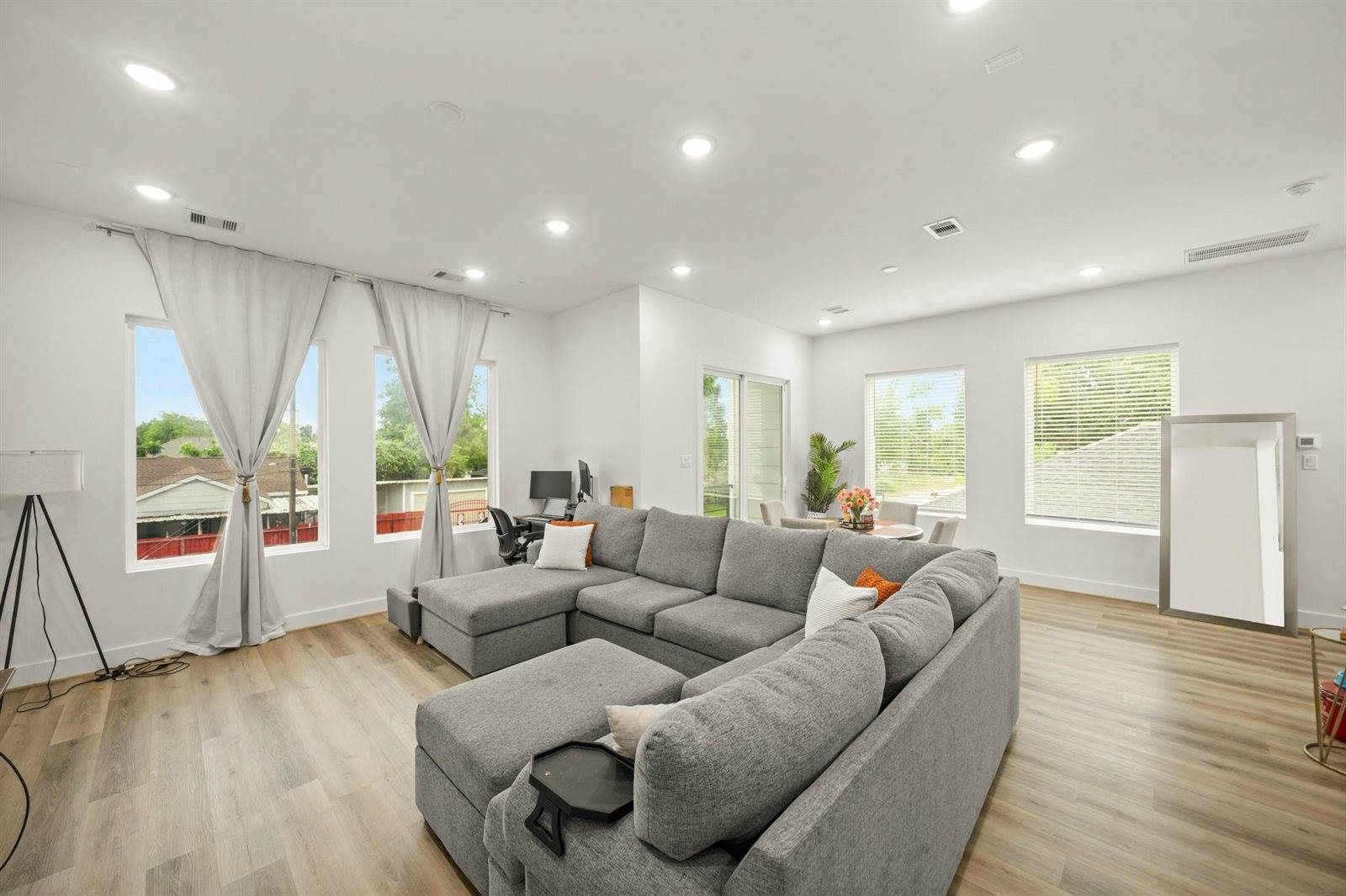 7215 Brazil Street, Houston, TX 77093