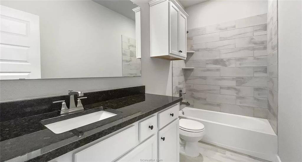 3920 Yukon Lane, College Station, TX 77845