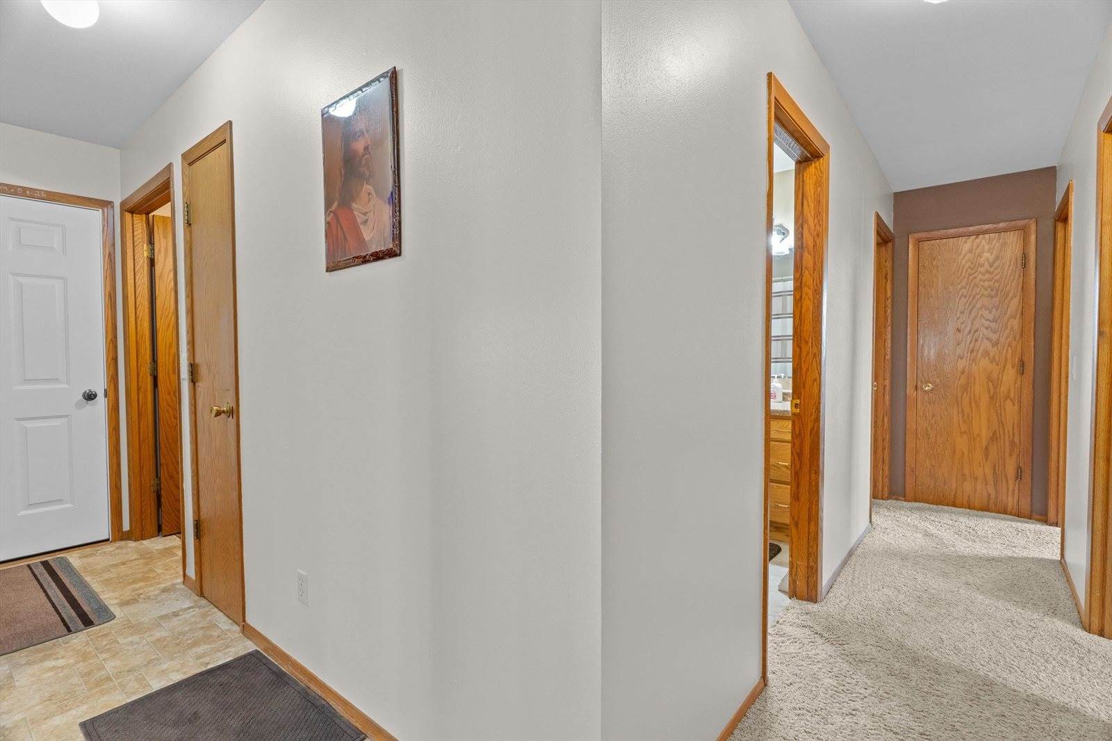 715 N Hinman Avenue, Marshfield, WI 54449