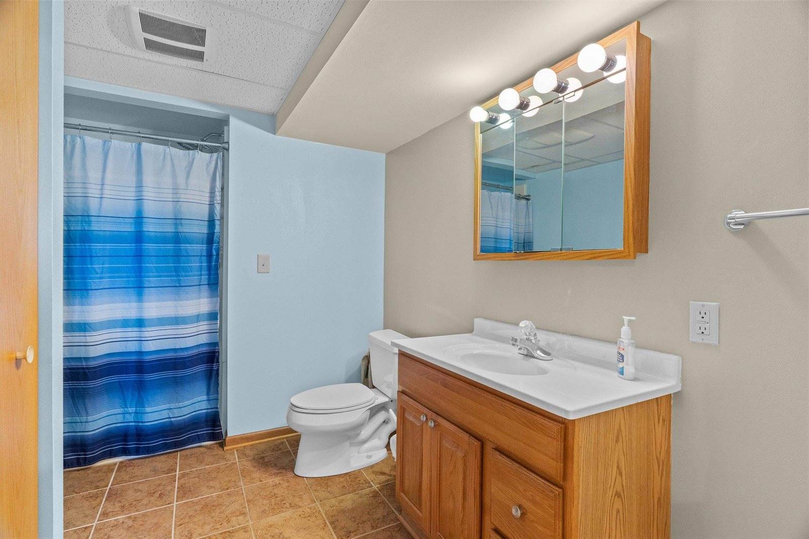 715 N Hinman Avenue, Marshfield, WI 54449
