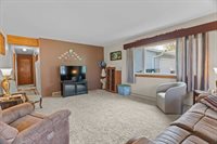 715 N Hinman Avenue, Marshfield, WI 54449