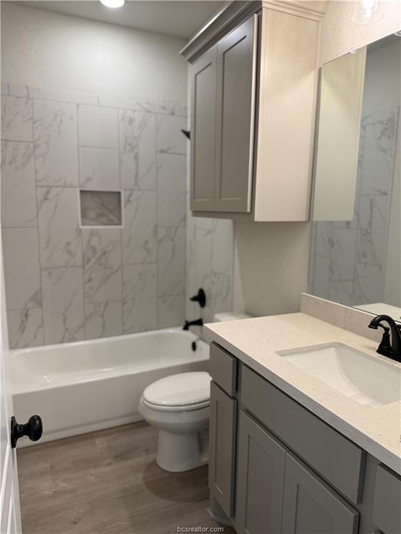 905 Fork Court, College Station, TX 77845