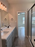 905 Fork Court, College Station, TX 77845