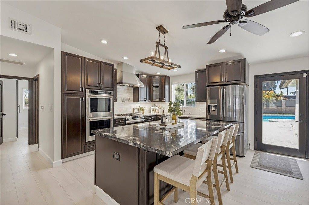 7701 Rhea Avenue, Reseda, CA 91335