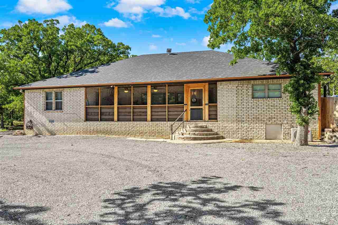 764 East Lake, Lawton, OK 73507