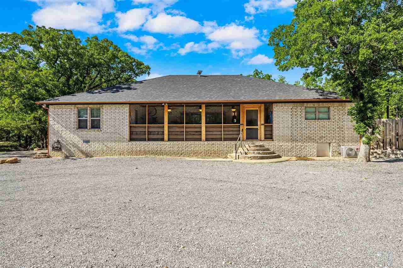 764 East Lake, Lawton, OK 73507