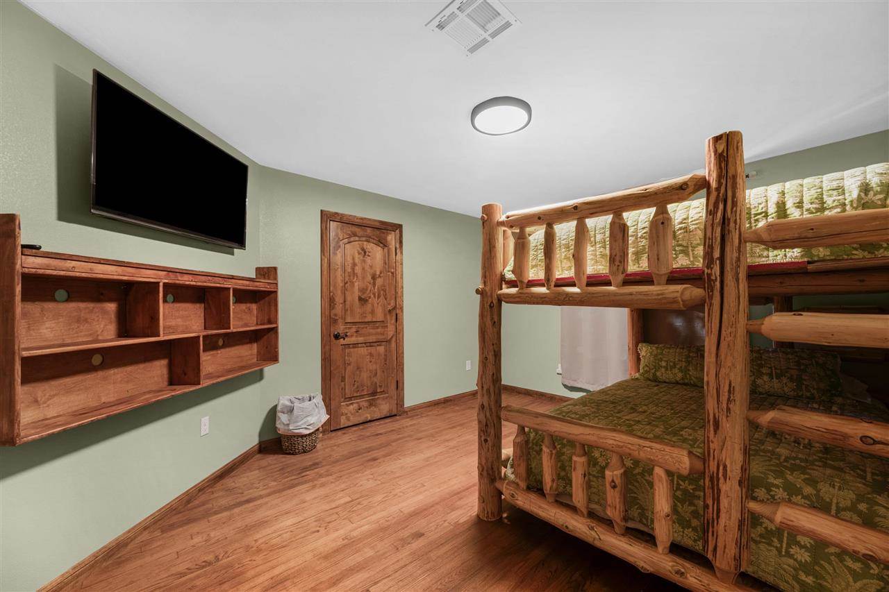 764 East Lake, Lawton, OK 73507