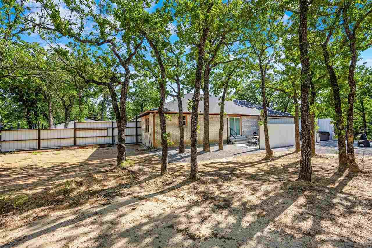 764 East Lake, Lawton, OK 73507