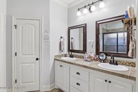 206 Barrington Cove, Florence, MS 39073