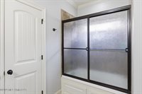 206 Barrington Cove, Florence, MS 39073