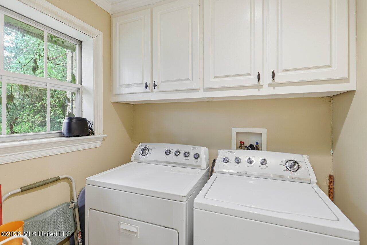 137 Lakeview Drive, Madison, MS 39110