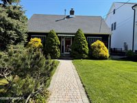 69 Lafayette Street, Rumson, NJ 07760
