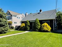 69 Lafayette Street, Rumson, NJ 07760