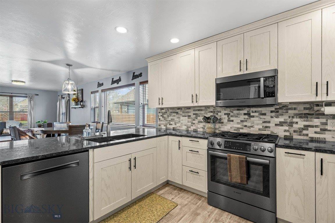 79 Woodman Drive, Belgrade, MT 59714