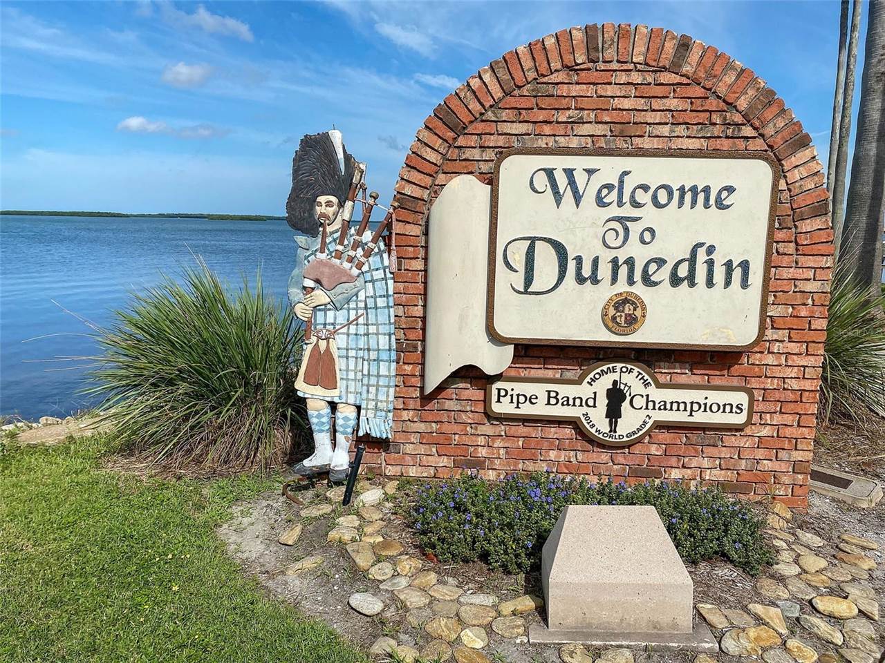 400 Stirling Terrace, Dunedin, FL 34698