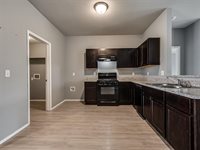 734 West Lola Drive, Mustang, OK 73064