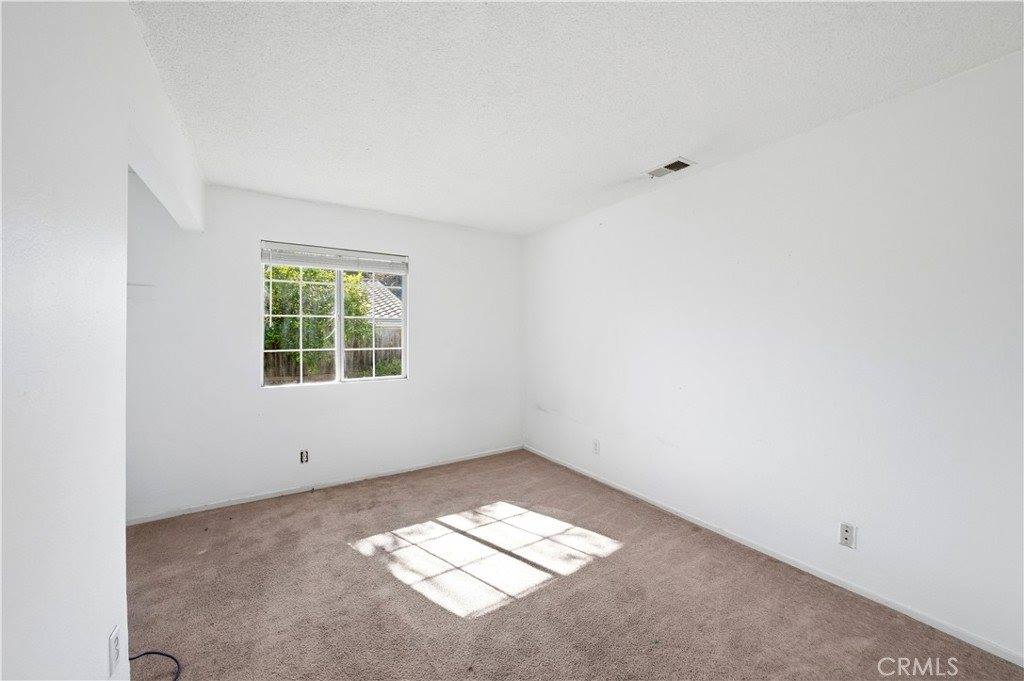 1123 Valerie, Santa Maria, CA 93454