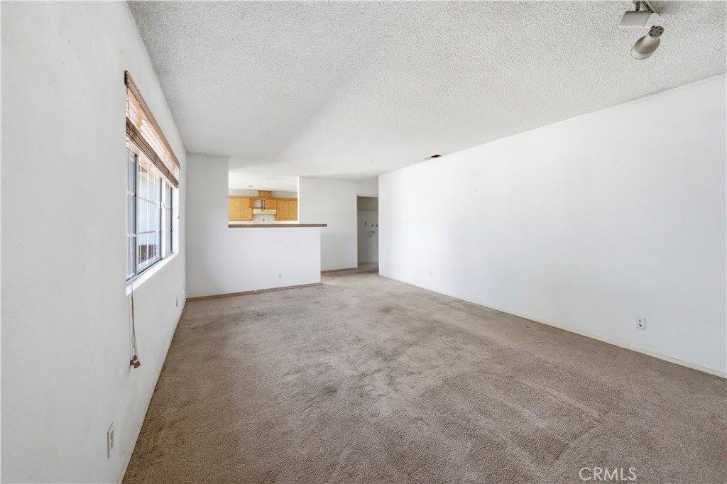 1123 Valerie, Santa Maria, CA 93454