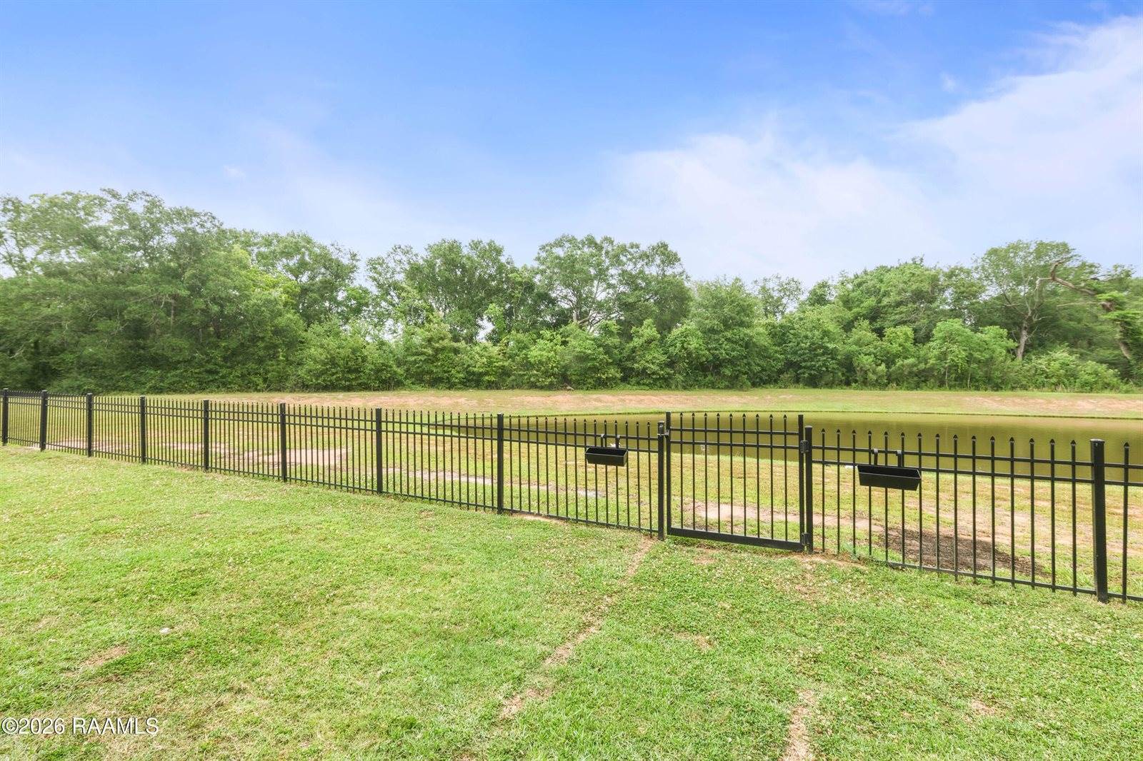 129 Wild Cherry Lane, Lafayette, LA 70508