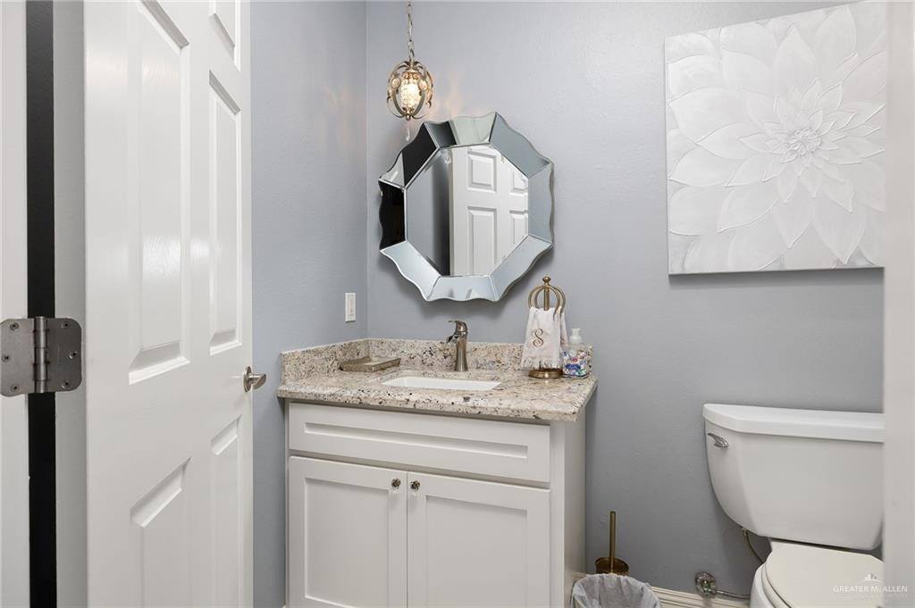 301 Quail Avenue, McAllen, TX 78504
