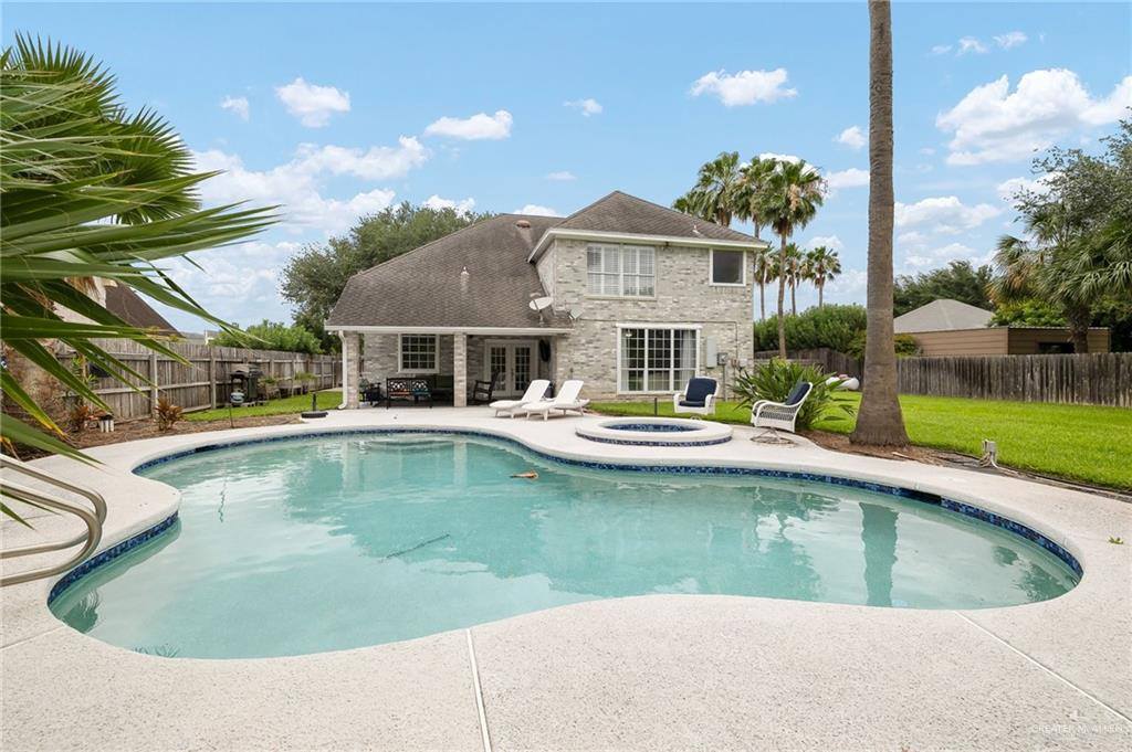 301 Quail Avenue, McAllen, TX 78504