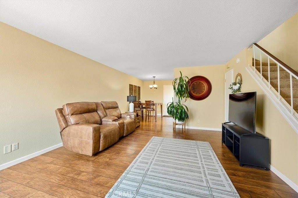 1960 South Mcclelland, Santa Maria, CA 93454