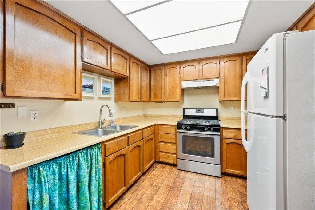 1960 South Mcclelland, Santa Maria, CA 93454