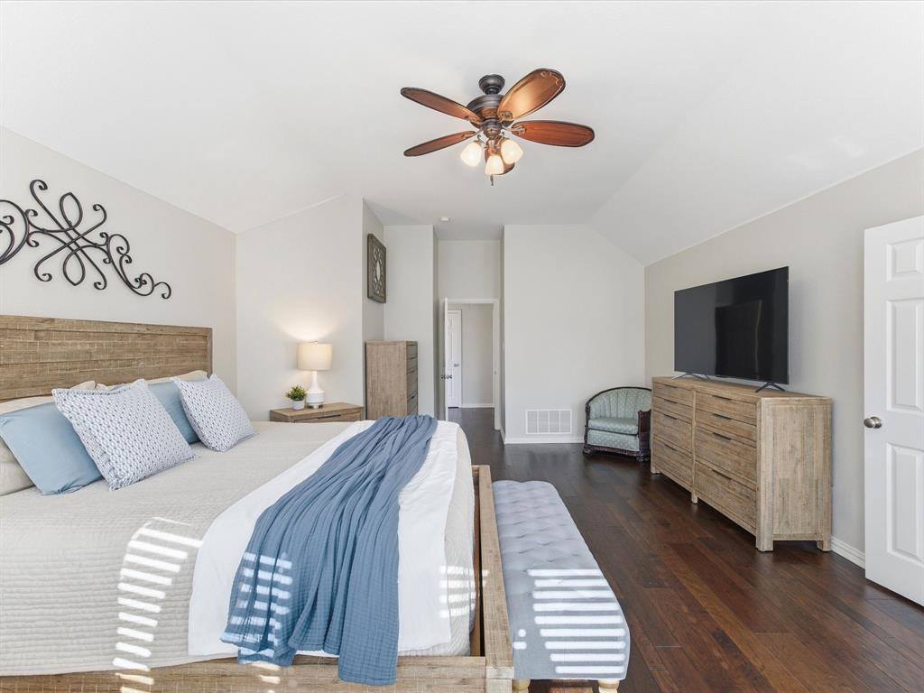 1704 Yarmouth Lane, Mansfield, TX 76063