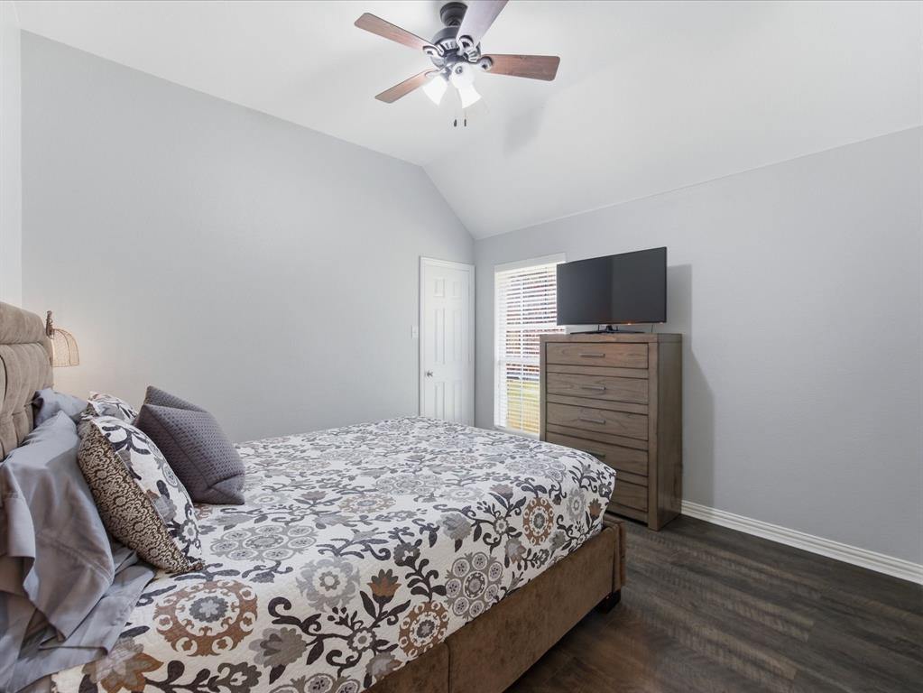 1704 Yarmouth Lane, Mansfield, TX 76063