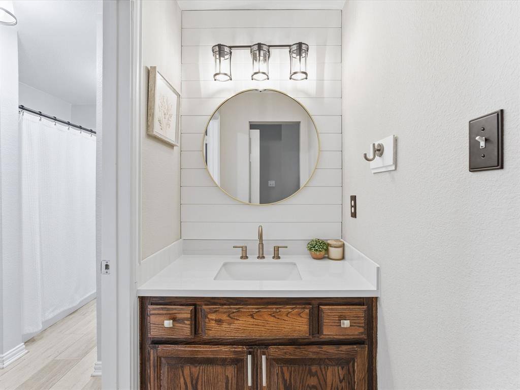 1704 Yarmouth Lane, Mansfield, TX 76063