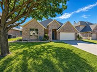 1704 Yarmouth Lane, Mansfield, TX 76063