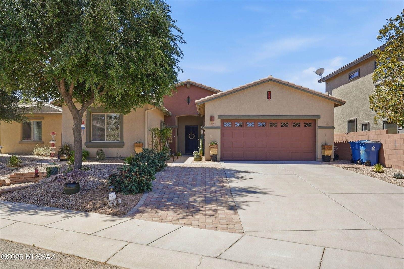 838 East Gunsight Mountain, Sahuarita, AZ 85629
