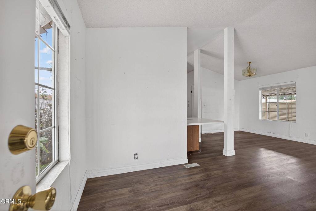 2177 Robin Avenue, #2177A, Oxnard, CA 93033