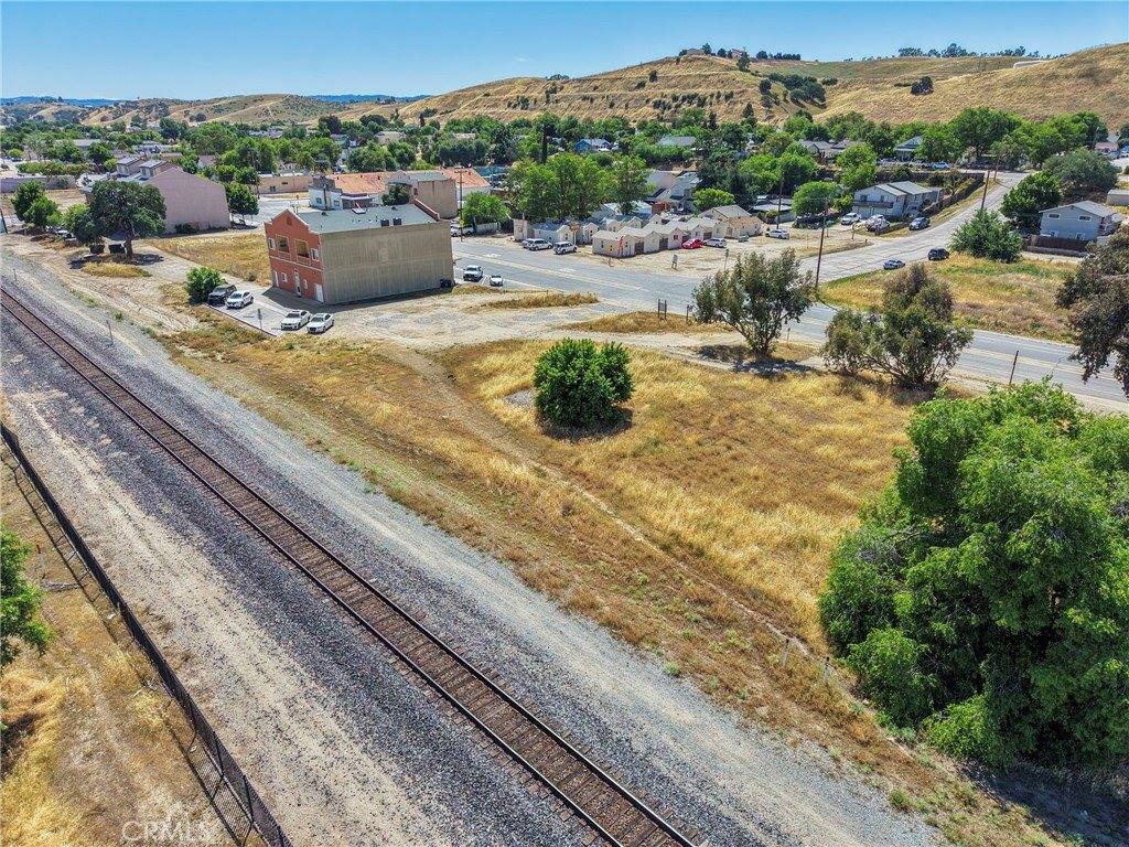 1490 Mission, San Miguel, CA 93451