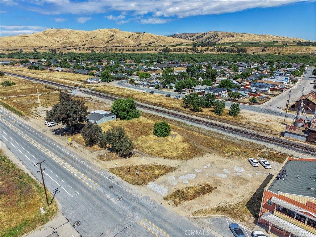1490 Mission, San Miguel, CA 93451