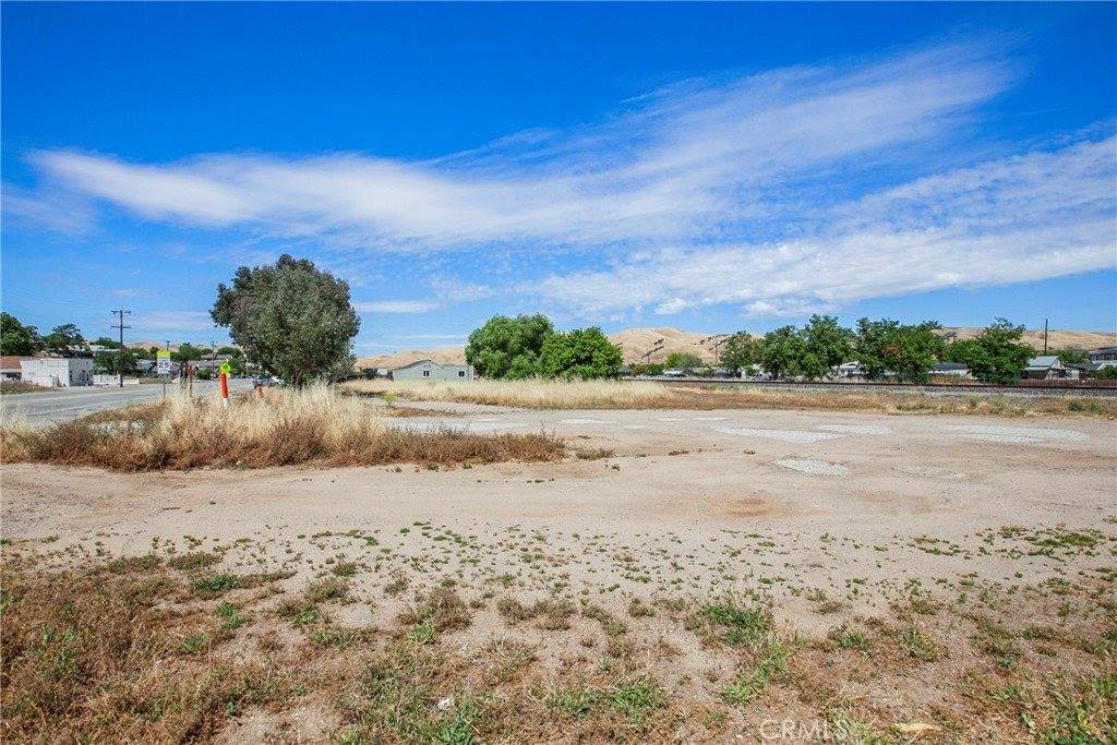 1490 Mission, San Miguel, CA 93451
