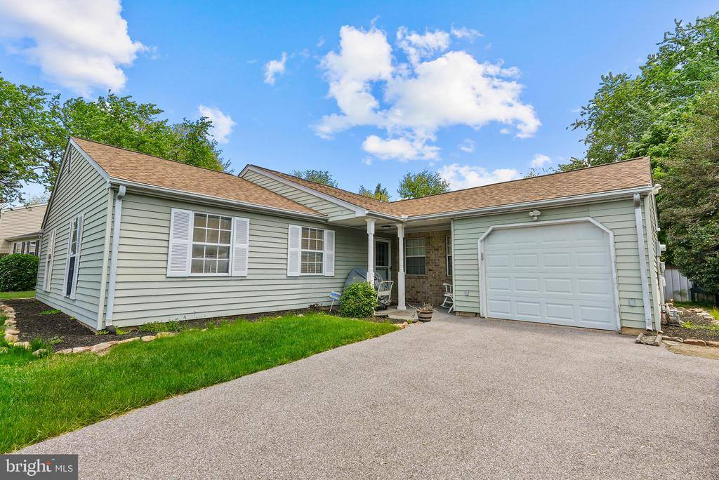 138 Huntley Drive, Harrisburg, PA 17112