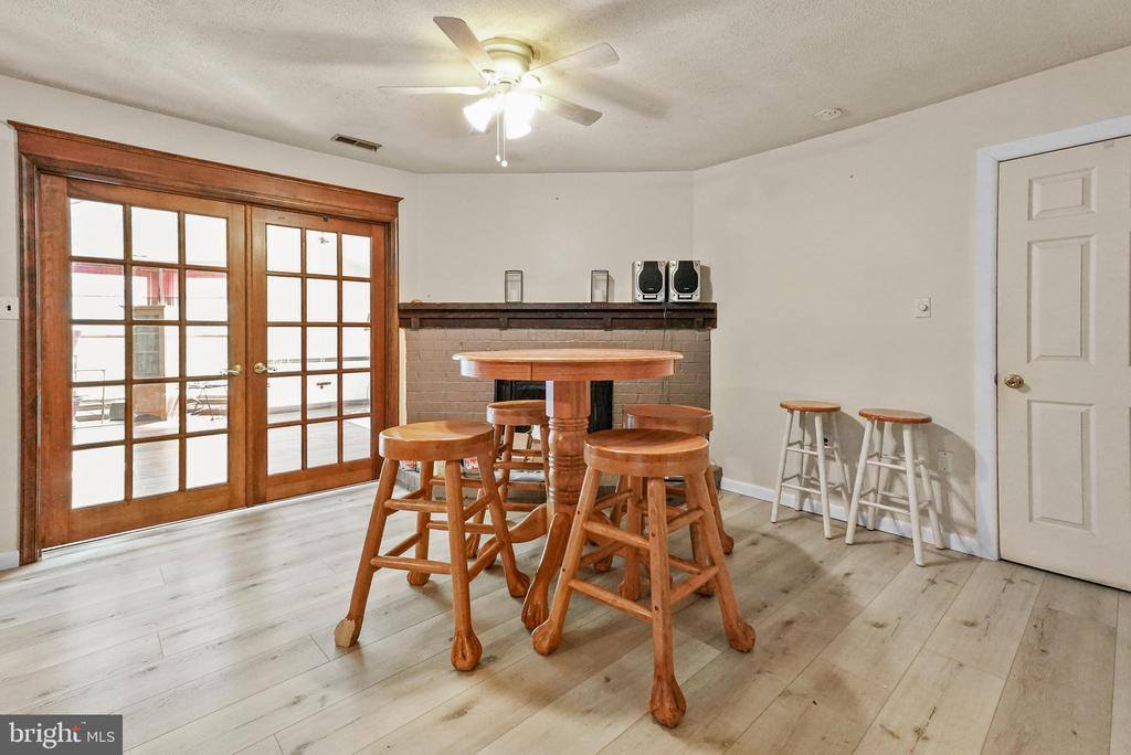 138 Huntley Drive, Harrisburg, PA 17112
