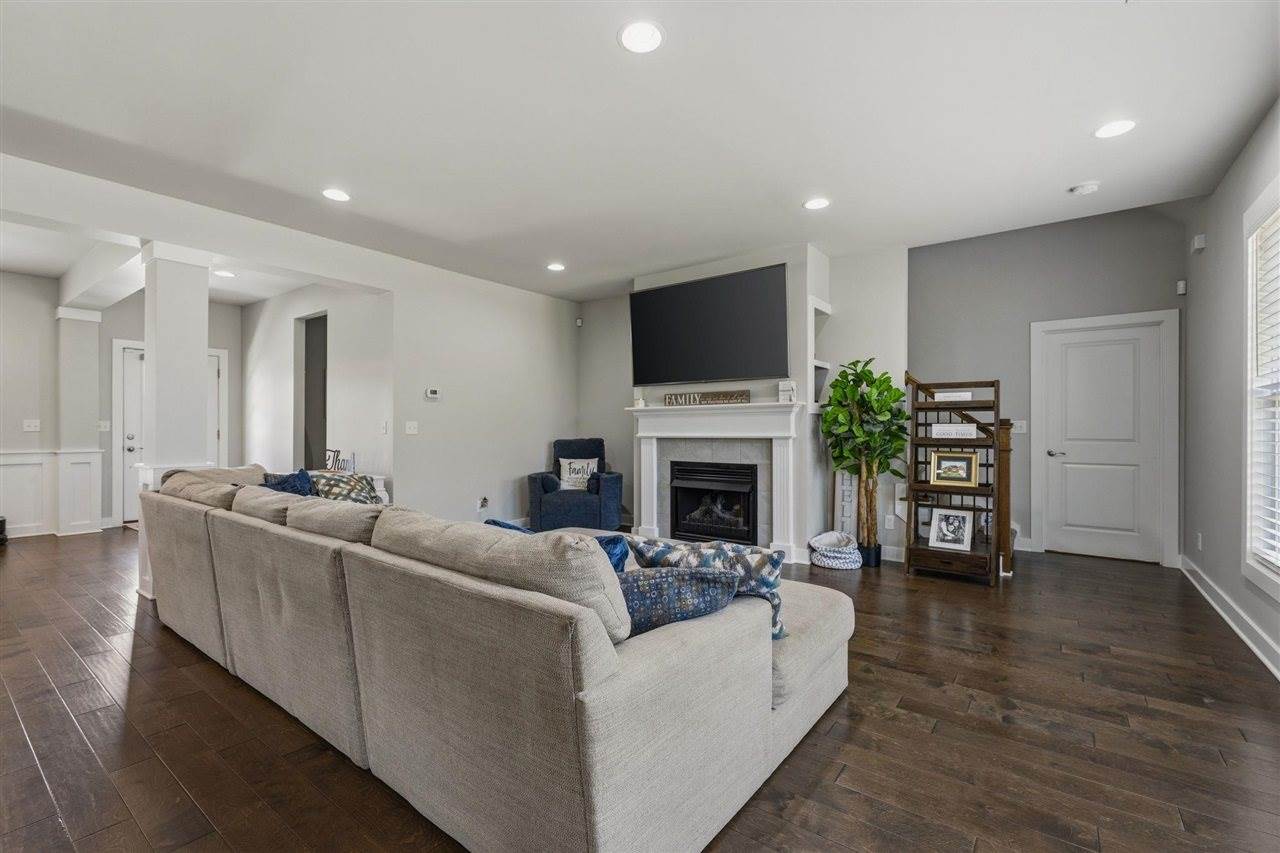 1102 Aristides Drive, Bowling Green, KY 42104