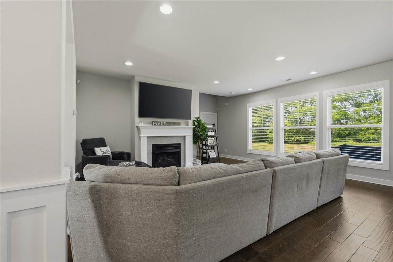 1102 Aristides Drive, Bowling Green, KY 42104